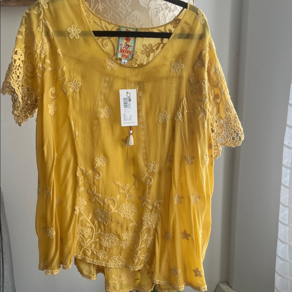 Johnny Was Golden Floral Embroidered Blouse